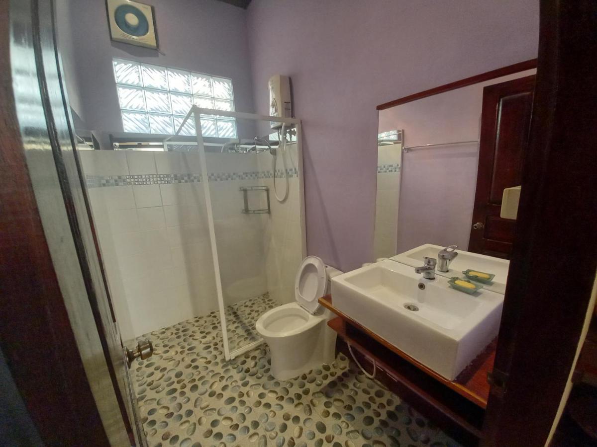 琅勃拉邦 曼妮肯旅馆酒店 外观 照片